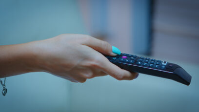 طريقة الاشتراك في IPTV اي بي تي في